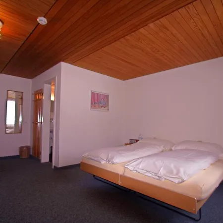 Hostel Juhui Lenzerheide/Lai